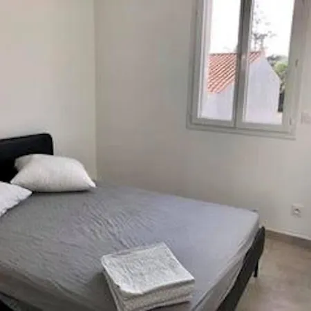 Apartment T2 #443 Climatise A 10 Min Des Plages